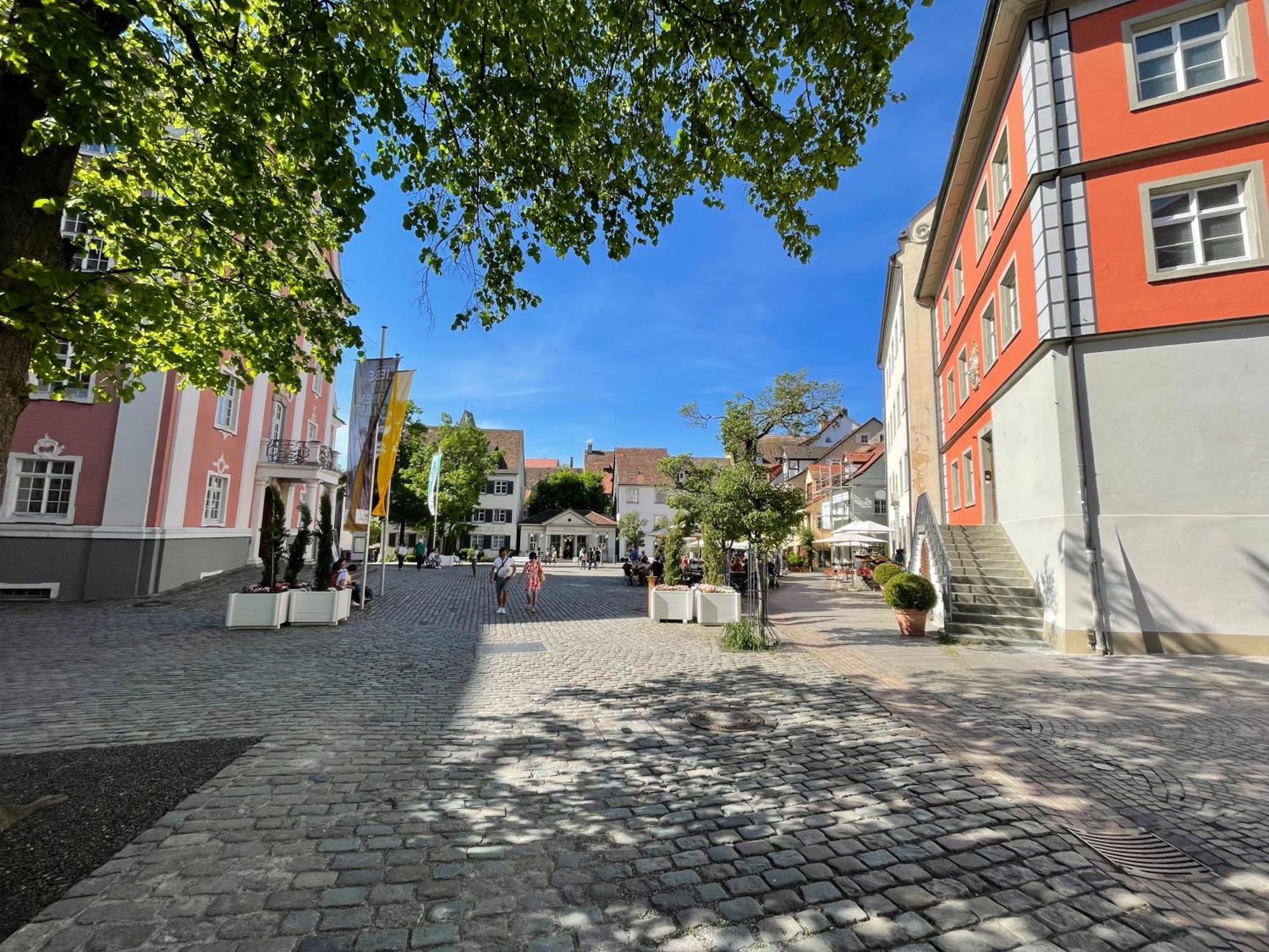 Bungalow Wohnung Mit Suedterrasse In Seenaehe Meersburg Kültér fotó